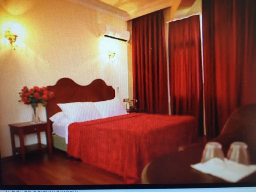 Day Aparts Hotel Istanbul 0*,